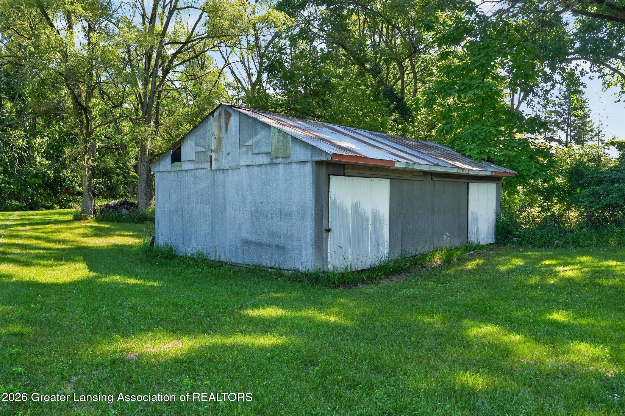 1434 Petts Road Fenton, MI 48430 - Photo 50 of 74 Pole Barn