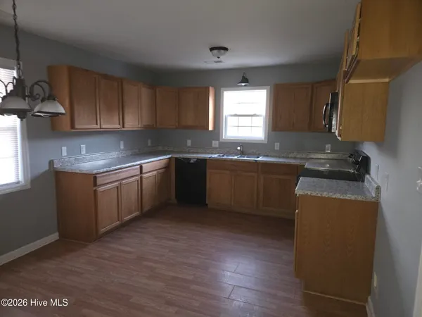 $213,500 | 442 Dion Drive, Hubert, NC 28539