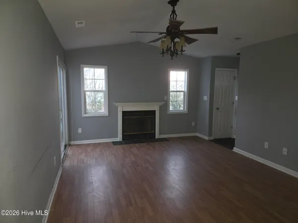 $213,500 | 442 Dion Drive, Hubert, NC 28539