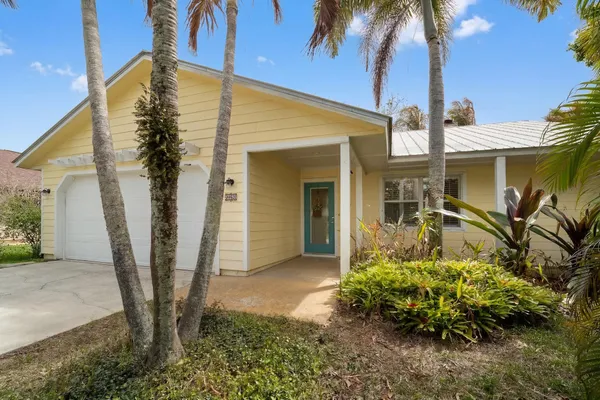 $370,000 | 2280 Southeast Longhorn Avenue, Port St. Lucie, FL 34952