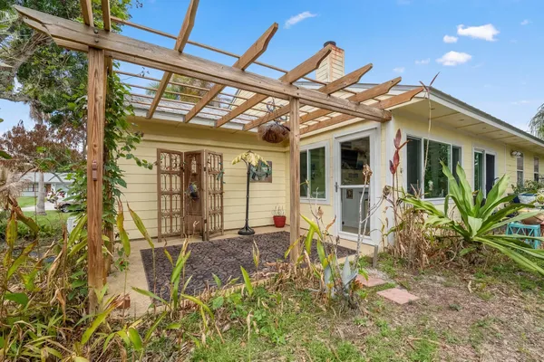 $370,000 | 2280 Southeast Longhorn Avenue, Port St. Lucie, FL 34952