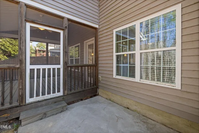 $2,800 | 108 Lady's Mantle Lane, Holly Springs, NC 27540