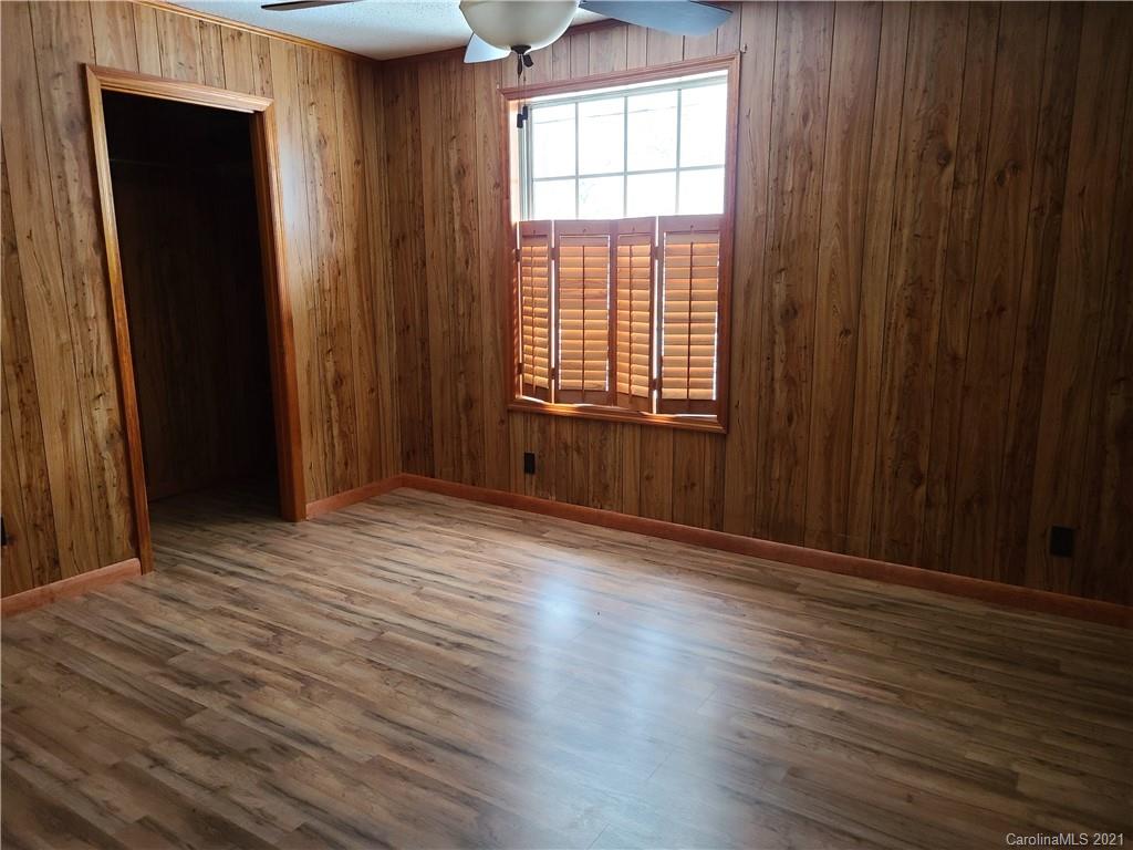 1360 Greasy Branch Road Bryson City, NC 28713 - Photo 14 of 17 Gallery Image 14