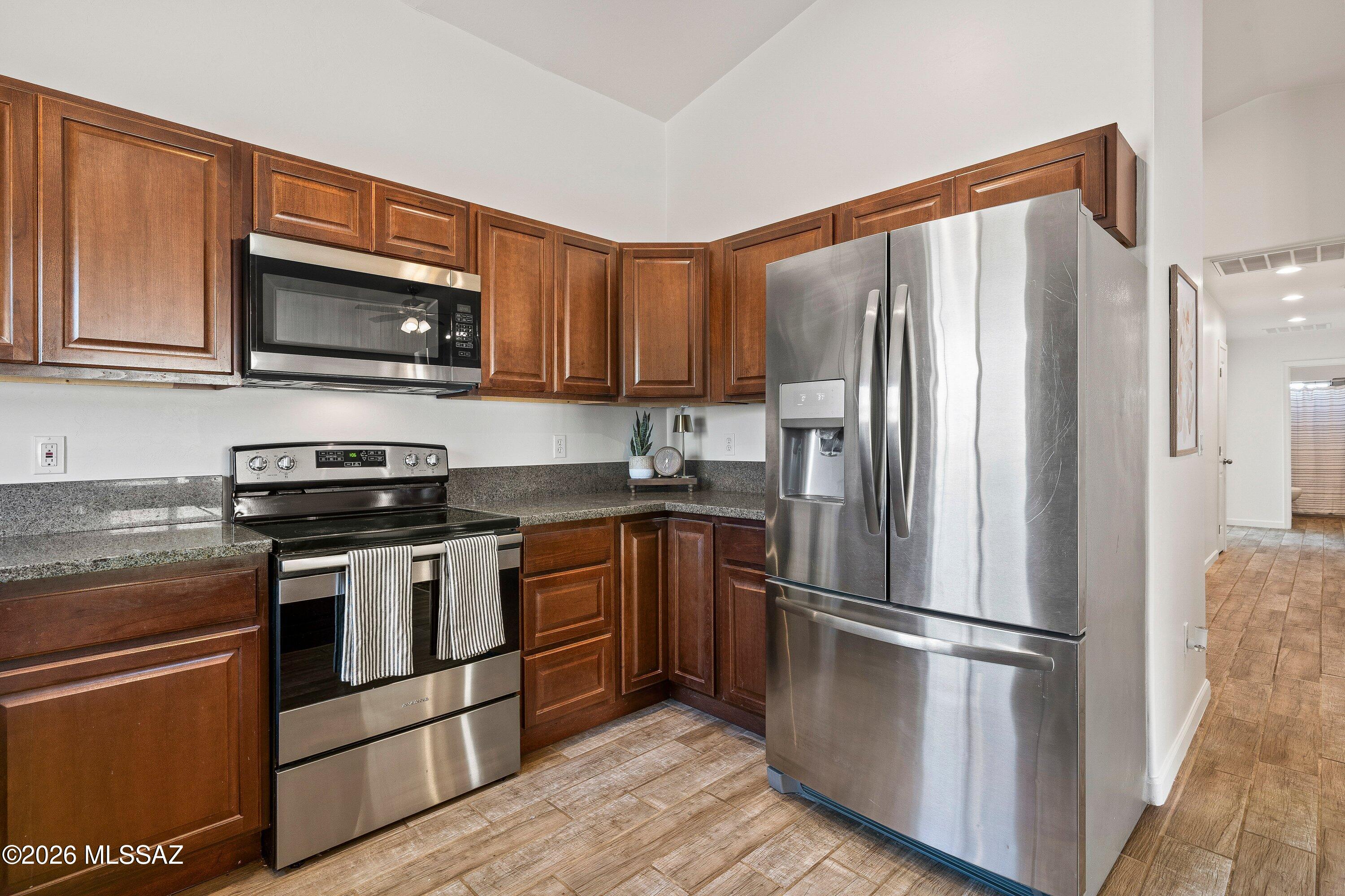 1884 Circulo Colombia Rio Rico, AZ 85648 - Photo 15 of 33 Gallery Image 15