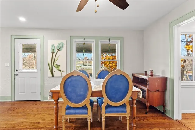 $399,000 | 22 Clipper Drive, Lake Tapawingo, MO 64015