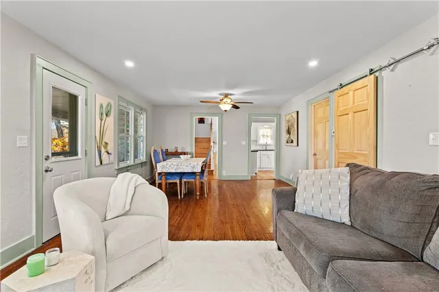 $359,000 | 22 Clipper Drive, Lake Tapawingo, MO 64015