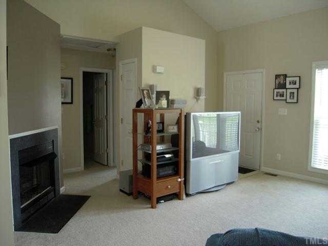 2785 Pilot-Riley Road Zebulon, NC 27597 - Photo 5 of 12