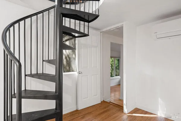 a view of empty room