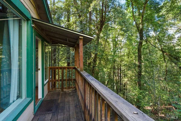 $399,000 | 10987 Terrace Drive, Forestville, CA 95436