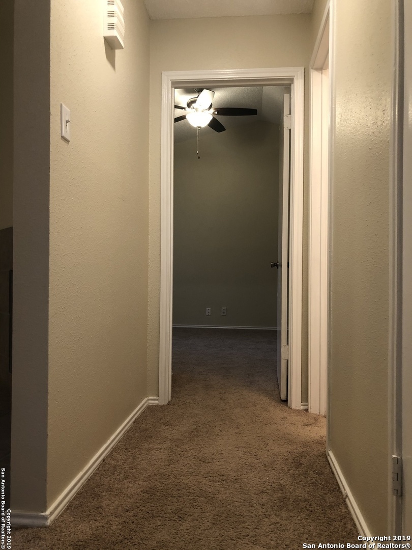 7906 Forest Ranch Live Oak, TX 78233 - Photo 16 of 29