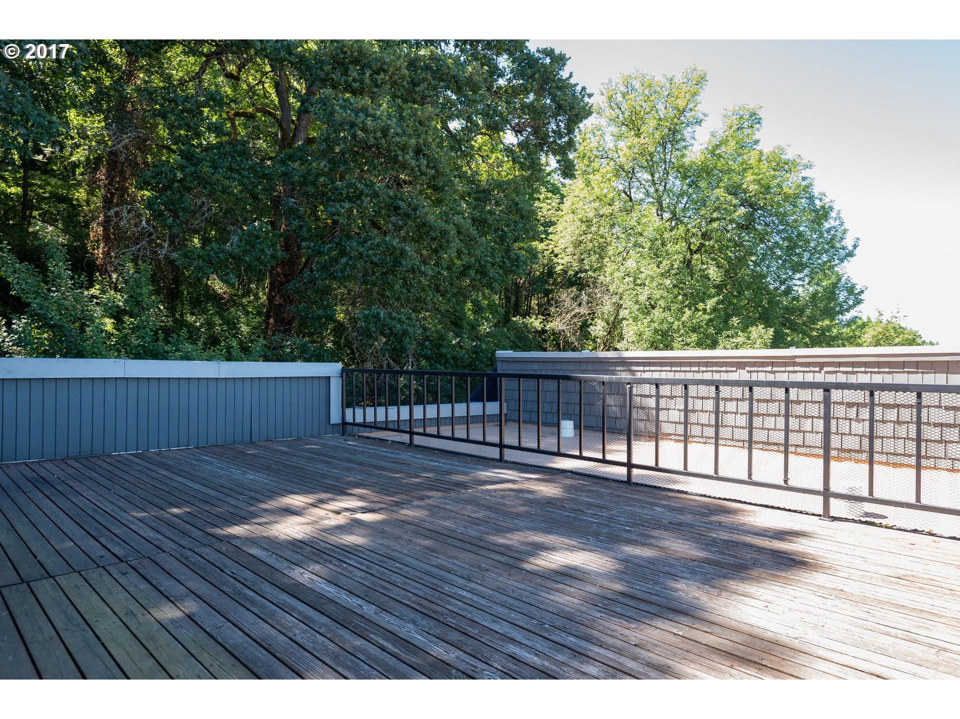 3701 Southwest Condor Avenue, Unit L2 Portland, OR 97239 - Photo 21 of 28 Gallery Image 21