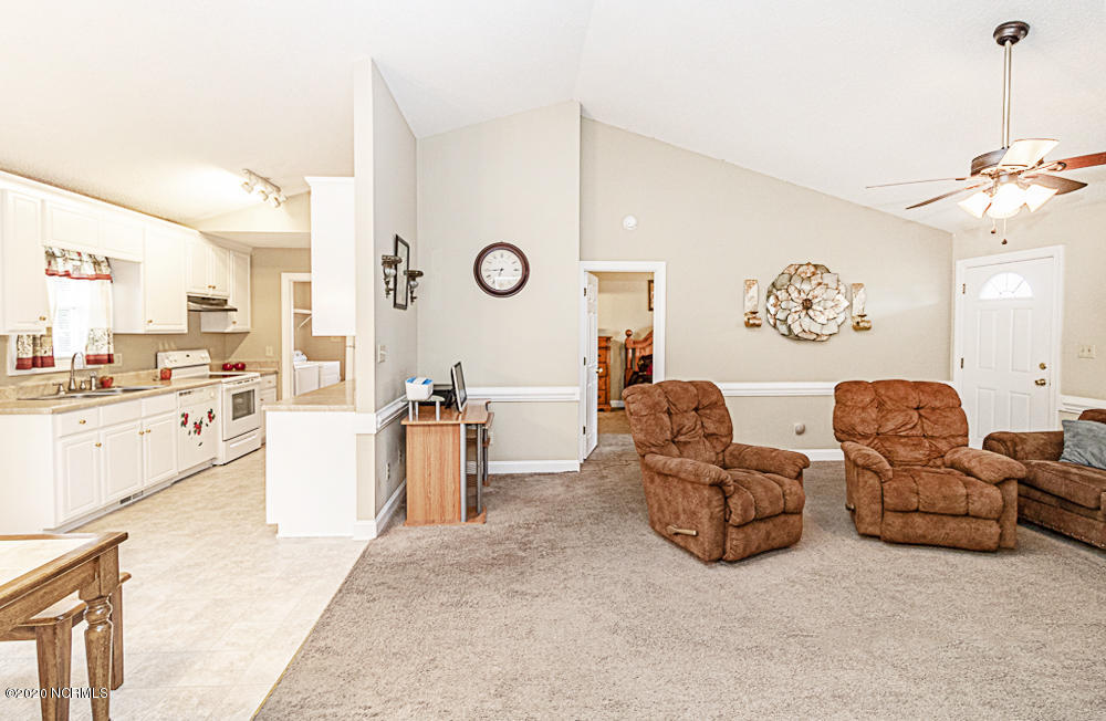 5513 Scuppernong Road Wilson, NC 27893 - Photo 8 of 35 Great Room and Kitchen