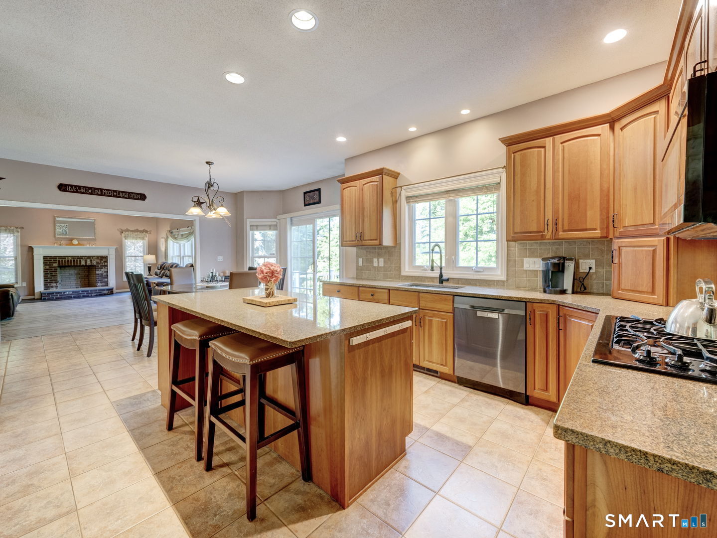 238 Budding Ridge Road Southington, CT 06489 - Photo 20 of 40