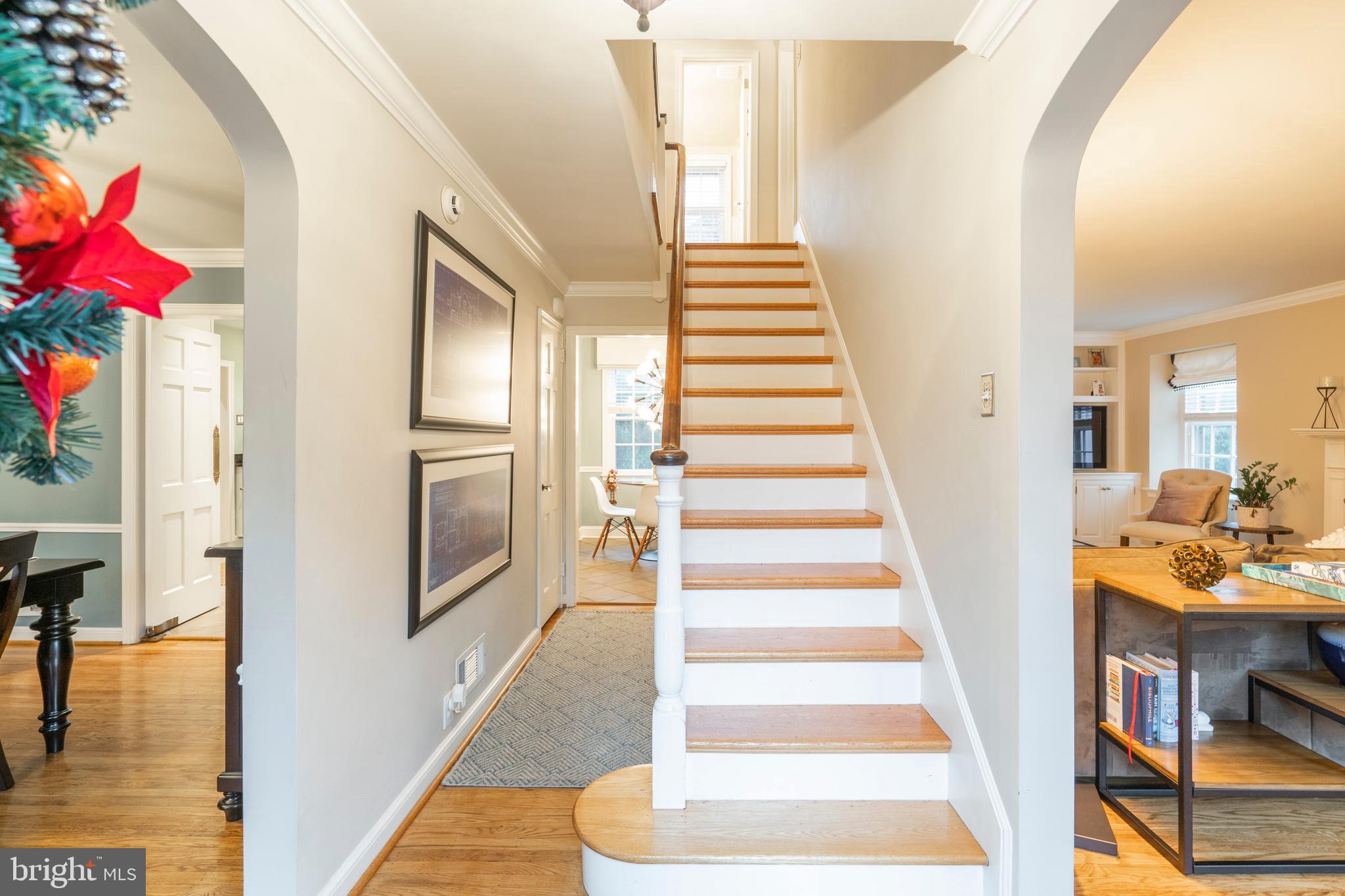 330 Hamilton Road Merion Station, PA 19066 - Photo 3 of 53 Foyer