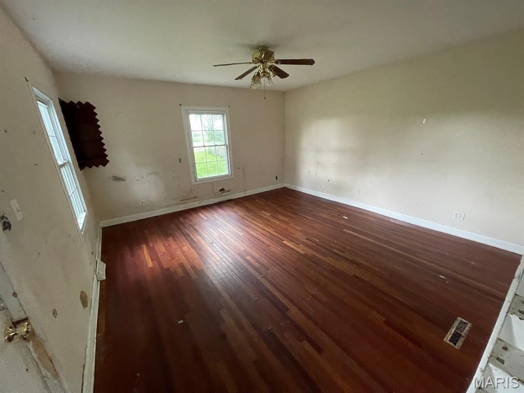 605 South Edwardsville Road Worden, IL 62097 - Photo 6 of 25