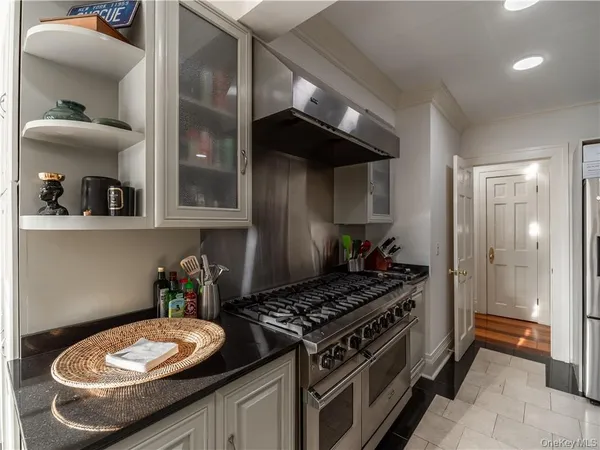 $6,250 | 244 West Mt Airy Road, Croton-on-Hudson, NY 10520