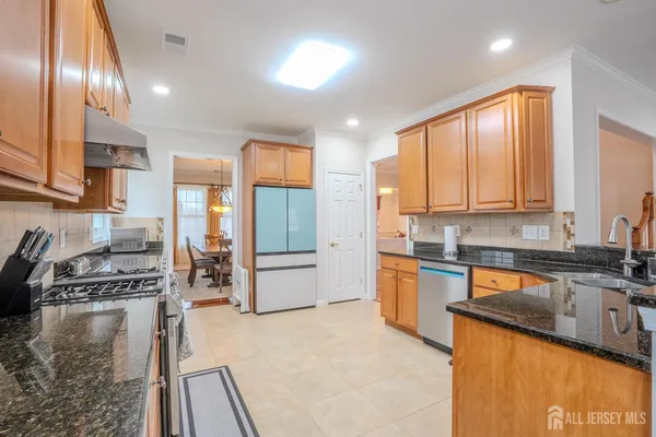 $799,900 | 66 Harness Way, Chesterfield, NJ 08515