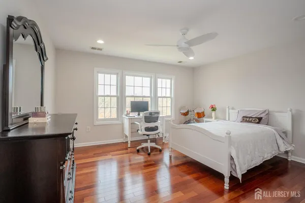 $799,900 | 66 Harness Way, Chesterfield, NJ 08515