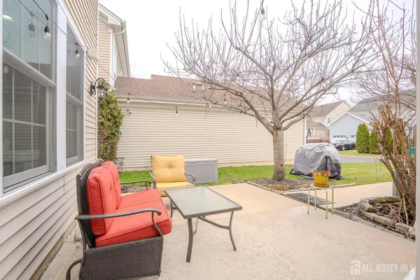 $799,900 | 66 Harness Way, Chesterfield, NJ 08515