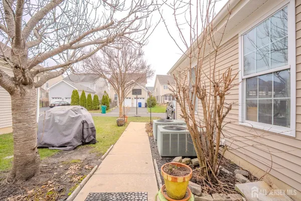 $799,900 | 66 Harness Way, Chesterfield, NJ 08515