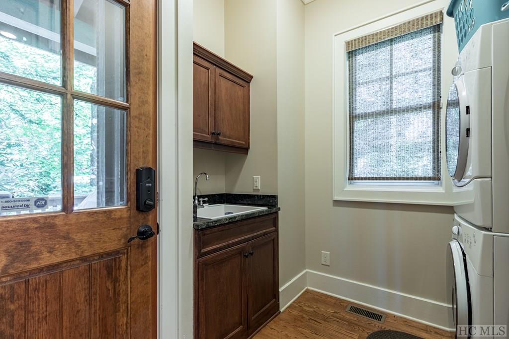 28 Hemlock Ridge Highlands, NC 28741 - Photo 37 of 45 Gallery Image 37