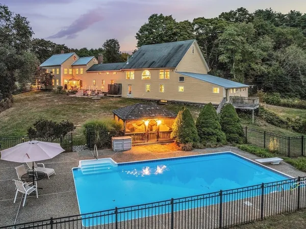 $1,075,000 | 79 Central Street, Berlin, MA 01503