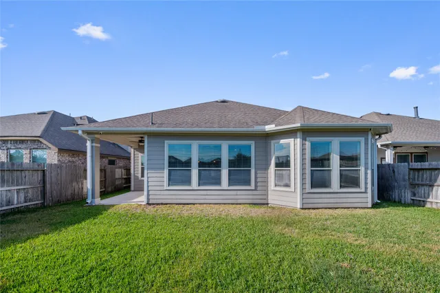 $2,600 | 9430 Jayci Hills Lane, Cypress, TX 77433