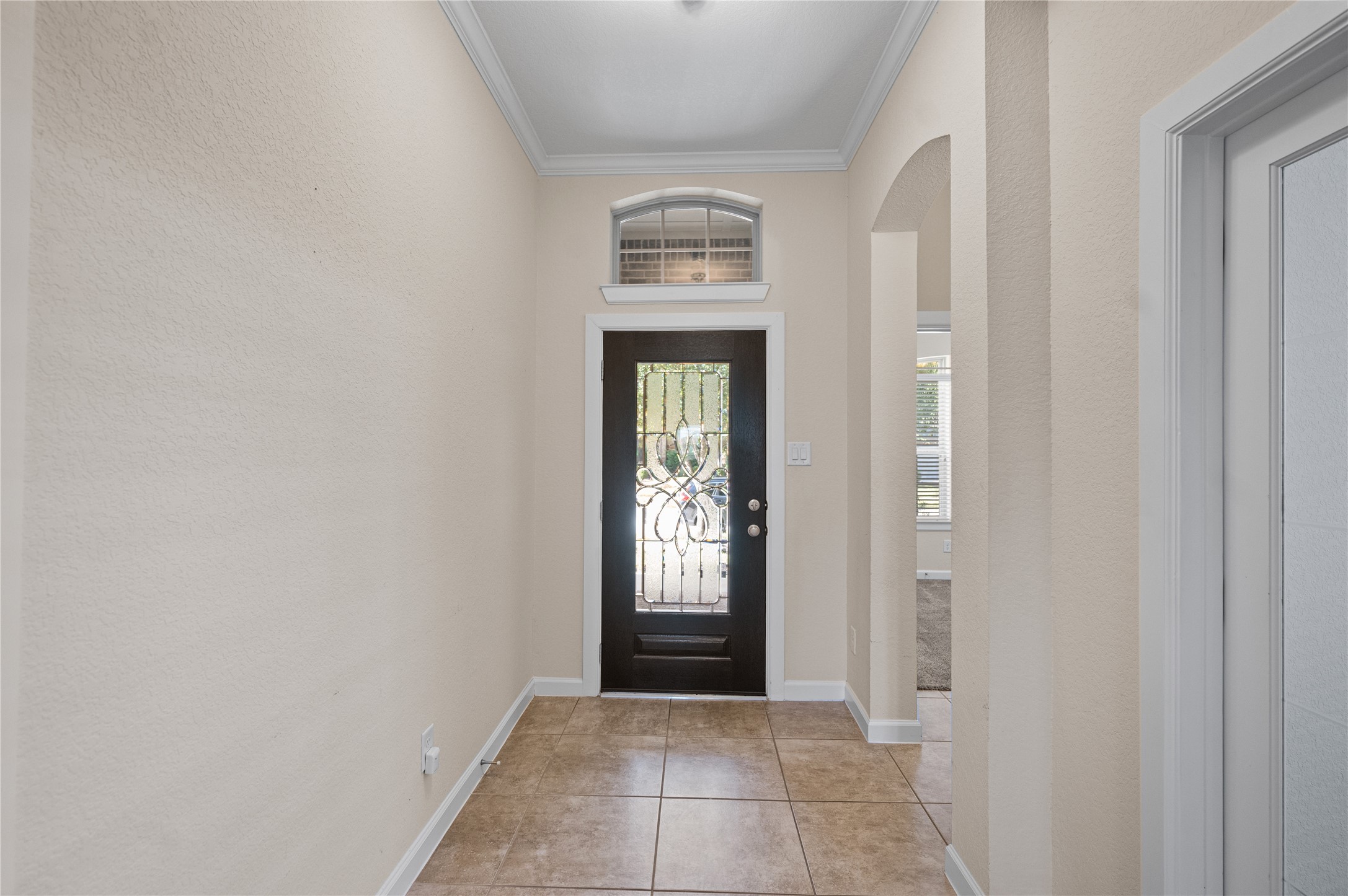 9430 Jayci Hills Lane Cypress, TX 77433 - Photo 5 of 28 a view of an entryway door