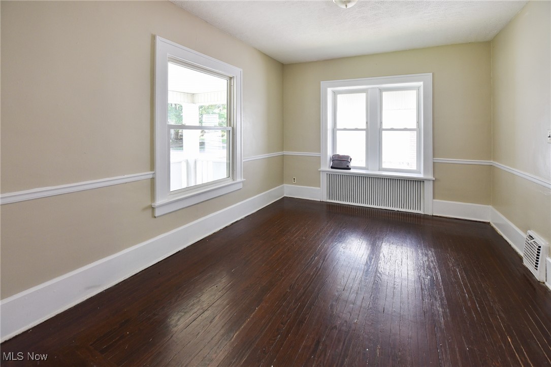 657 Thayer Street Akron, OH 44310 - Photo 12 of 19 Gallery Image 12