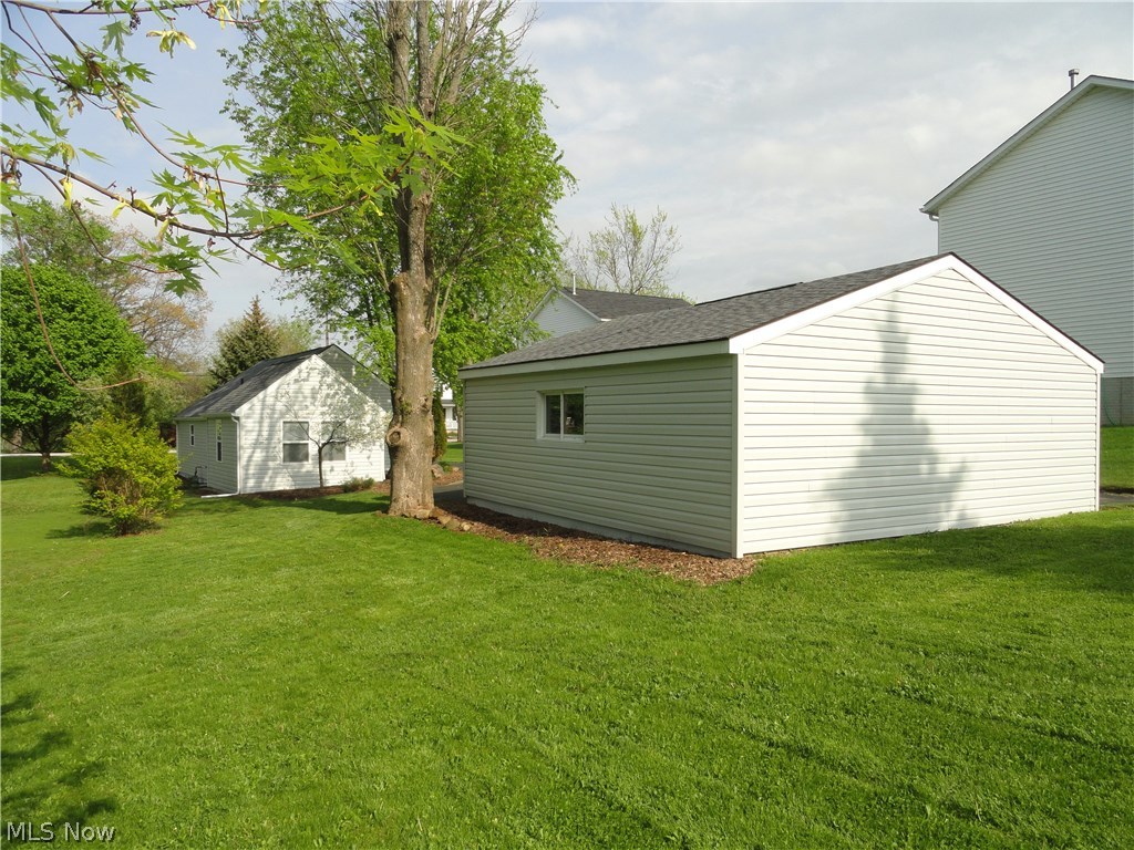 4004 Pardee Road Stow, OH 44224 - Photo 5 of 24