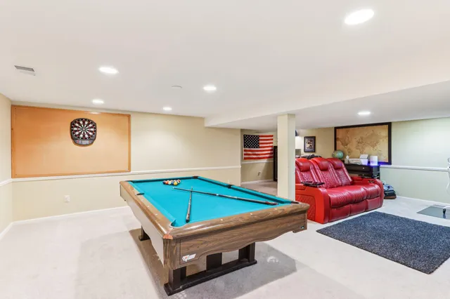 $529,900 | 3 Birchwood Court, Wind Point, WI 53402