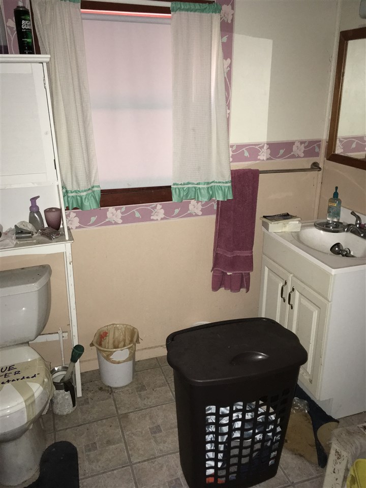 12 Hemlock Heights Road Atkinson, NH 03811 - Photo 3 of 13 Gallery Image 3