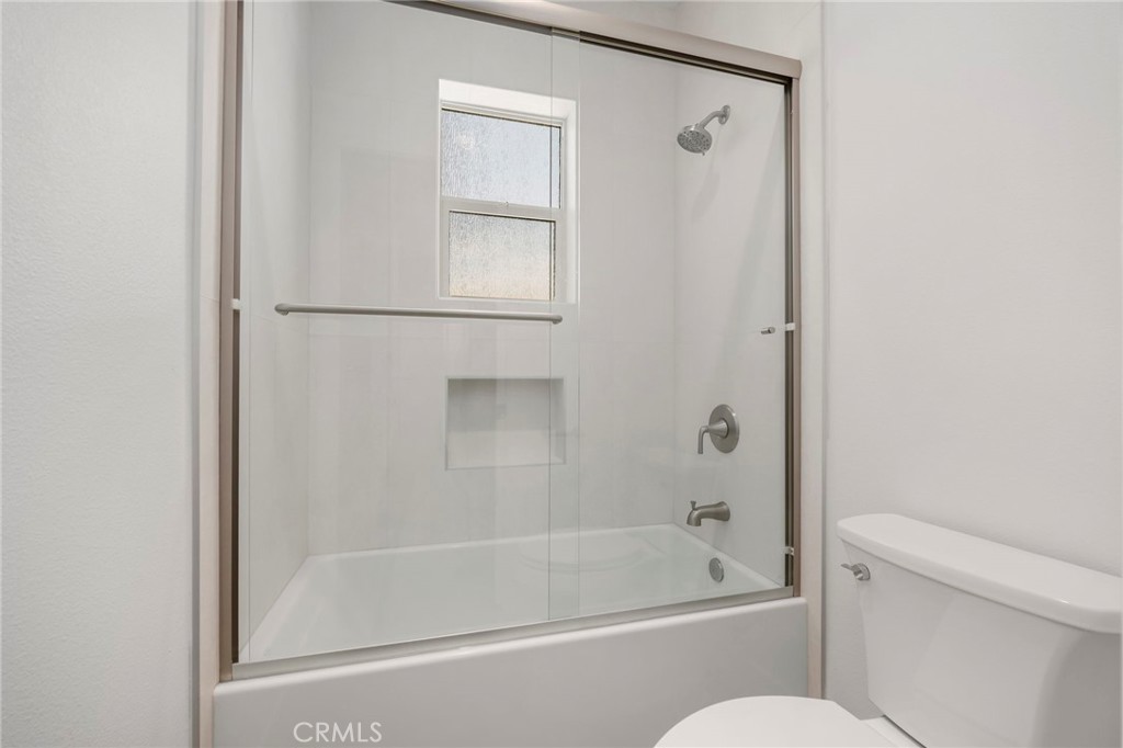 6508 Alondra Boulevard Paramount, CA 90723 - Photo 27 of 35