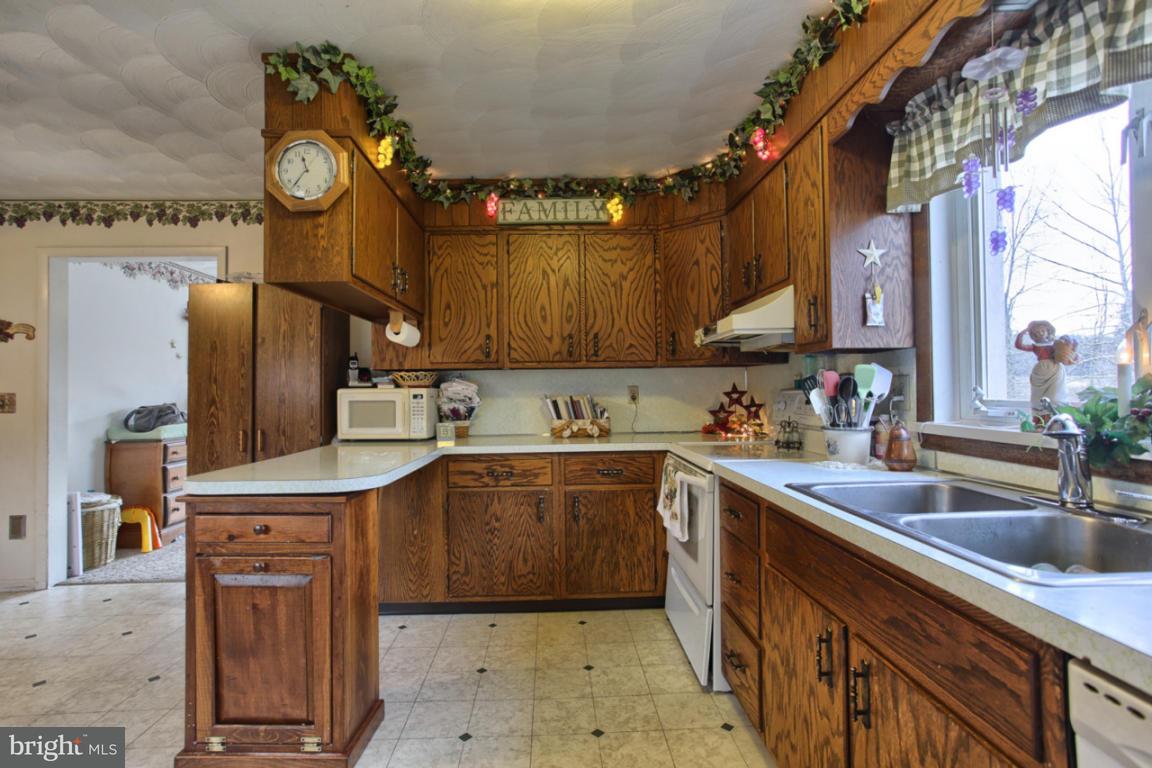 223 Ridge Road Jonestown, PA 17038 - Photo 17 of 31 Gallery Image 17