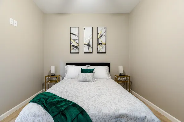 $2,000 | 4661 Clover Street, Unit B, Houston, TX 77051