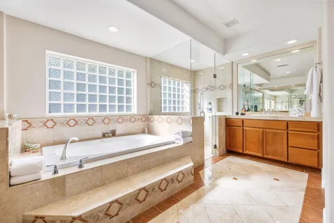 $1,700,000 | 48521 Olympic Drive, Palm Desert, CA 92260