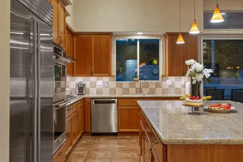 $1,700,000 | 48521 Olympic Drive, Palm Desert, CA 92260