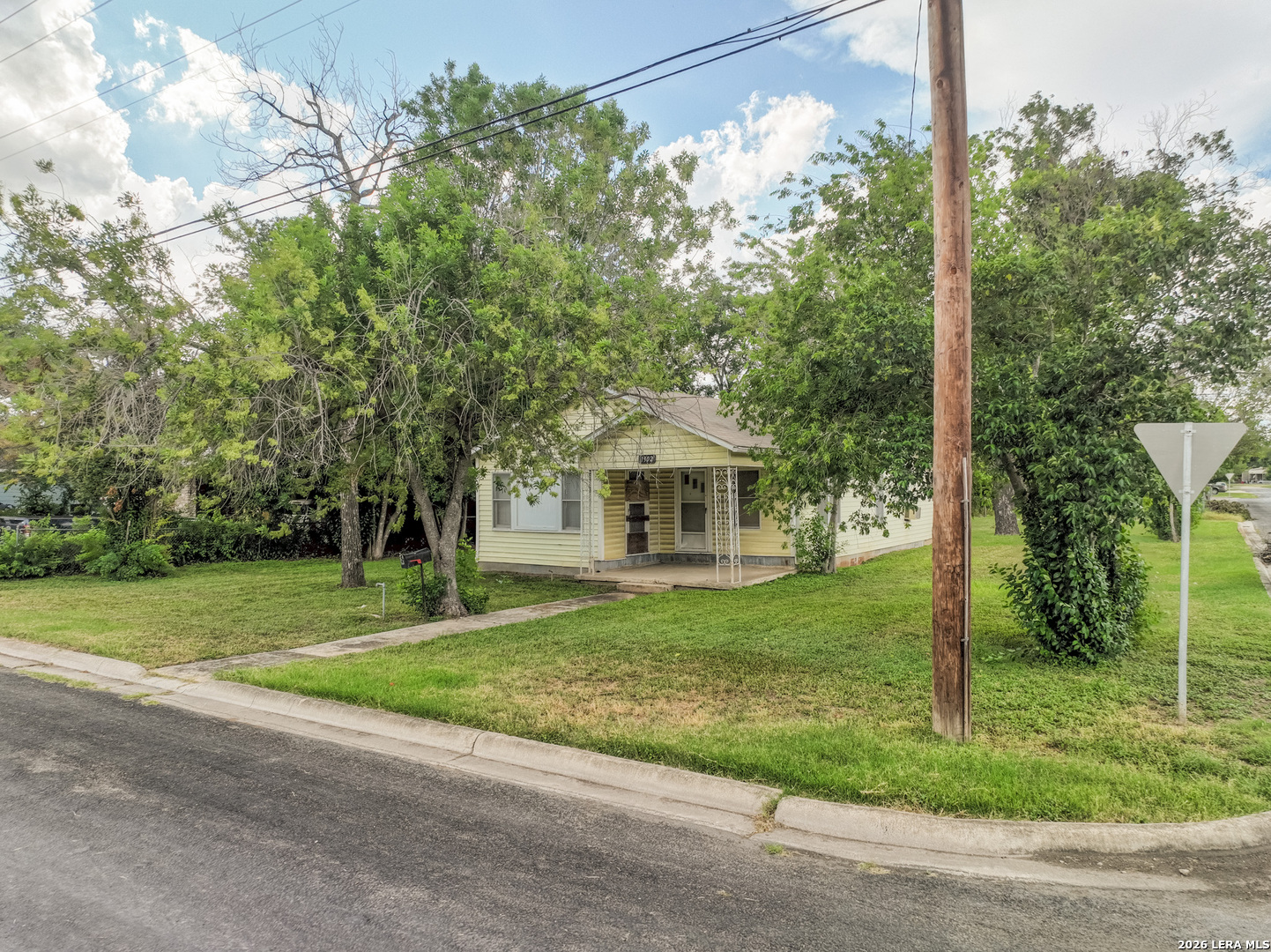 1902 17th Street Hondo, TX 78861 - Photo 21 of 21