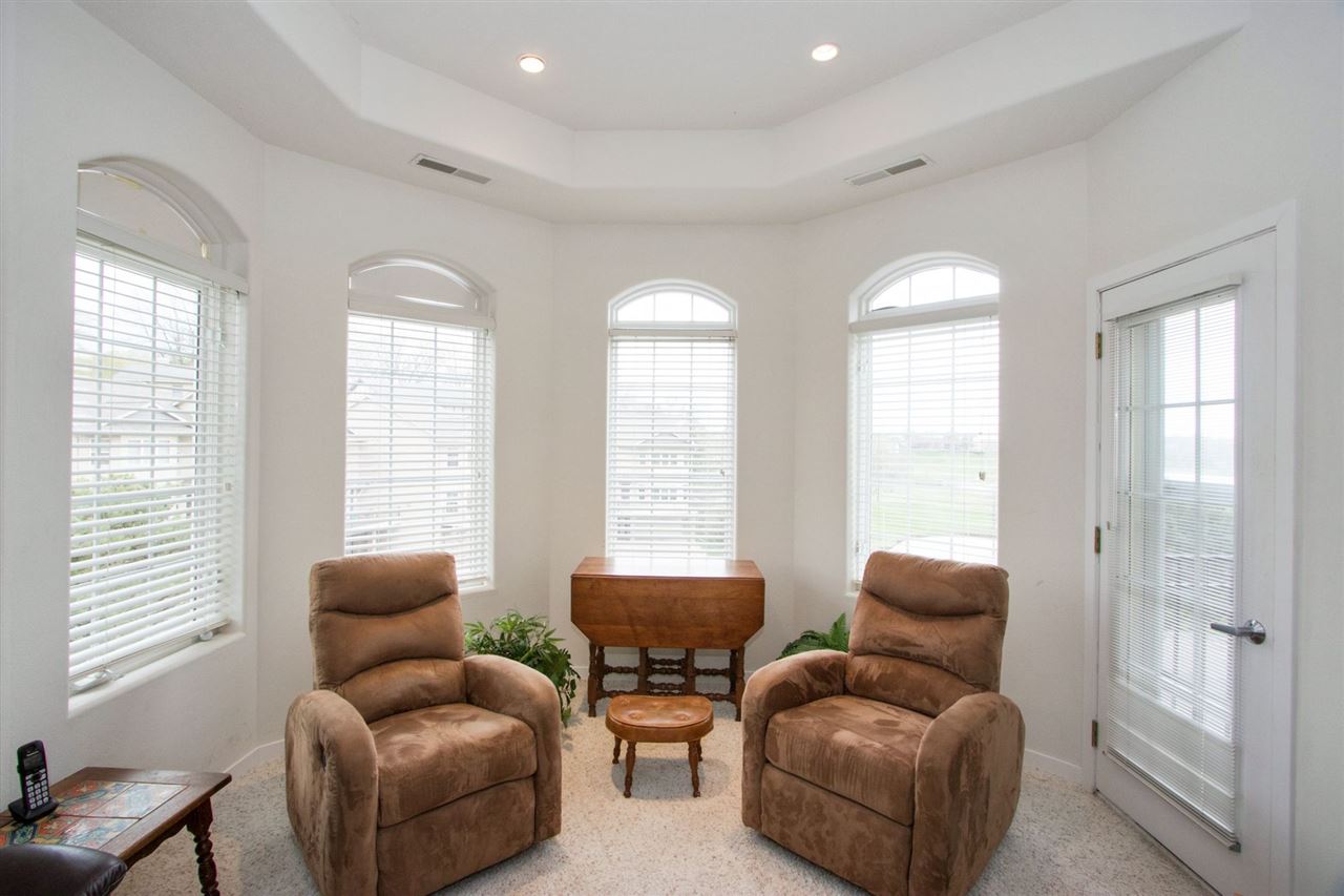 245 Holiday Road, Unit 2 Coralville, IA 52241 - Photo 8 of 27 Gallery Image 8