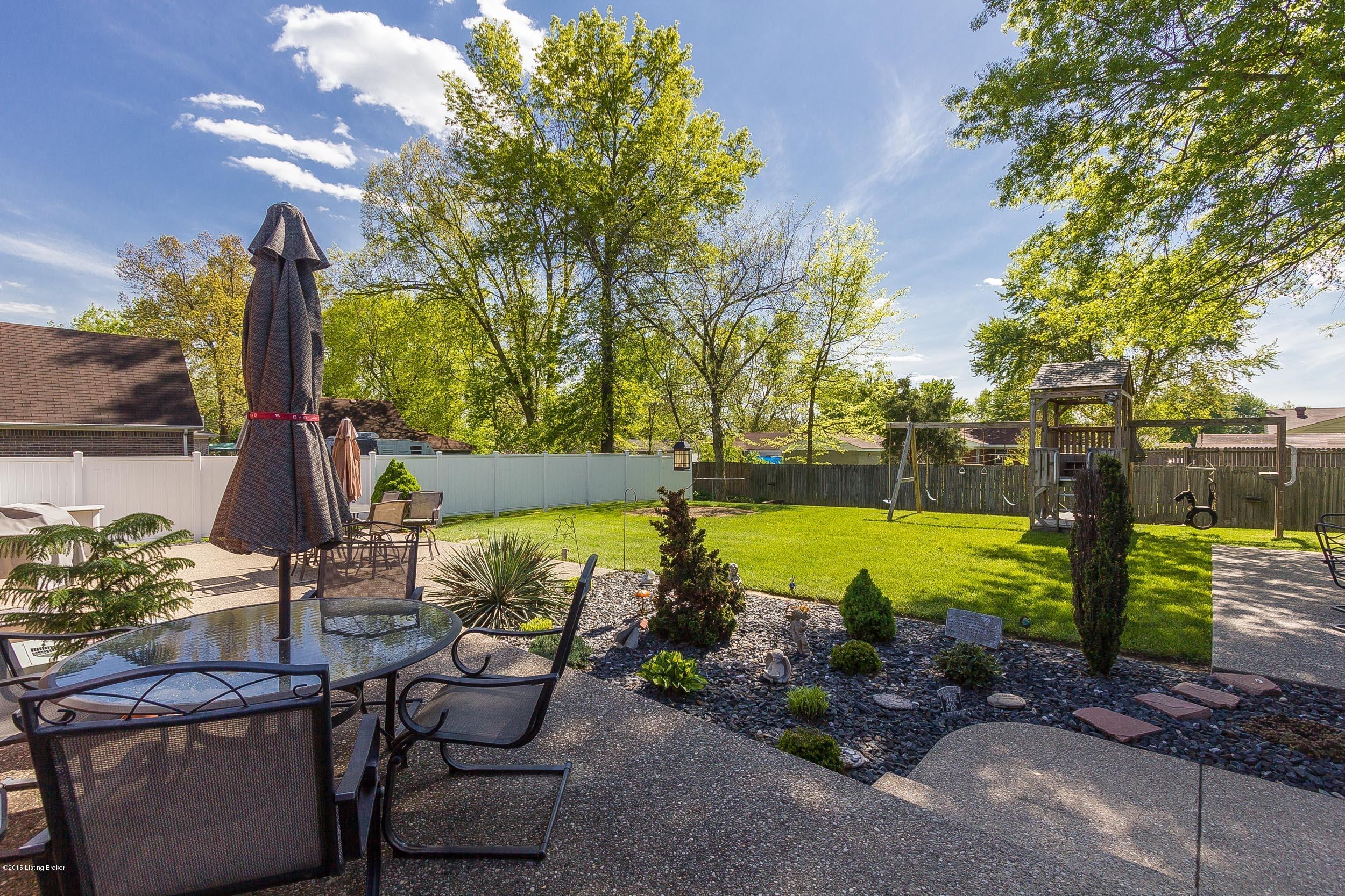 151 Stonepost Road Louisville, KY 40229 - Photo 40 of 46 151aaa