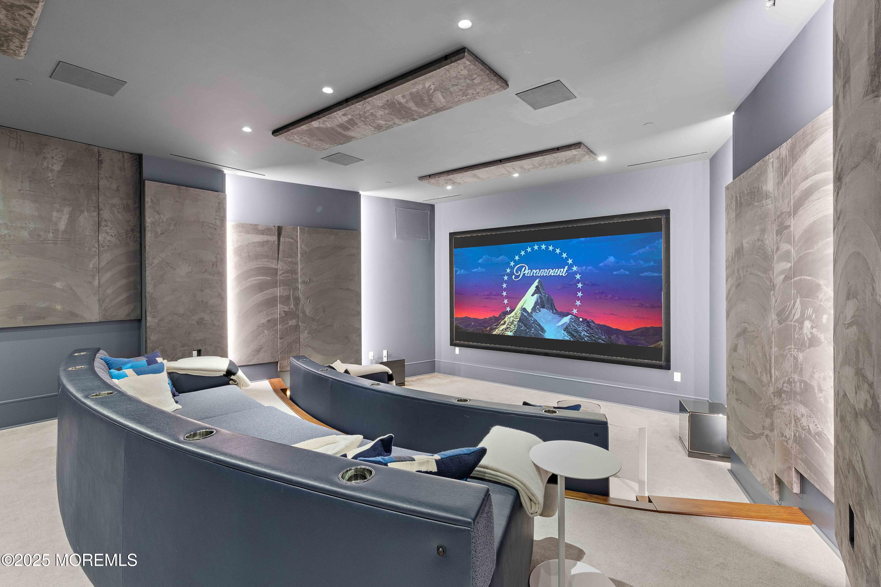 27 Ward Avenue Rumson, NJ 07760 - Photo 45 of 71 a room with furniture and screen