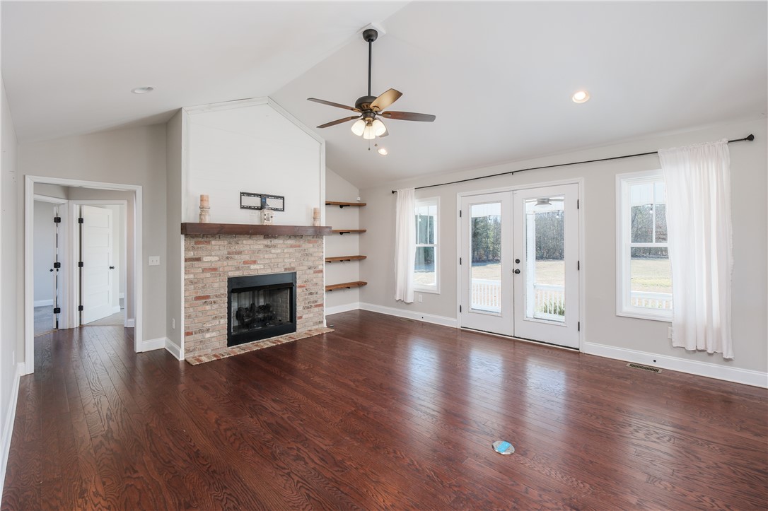 620 George Sutherland Road Williamston, SC 29697 - Photo 3 of 50 Gallery Image 3