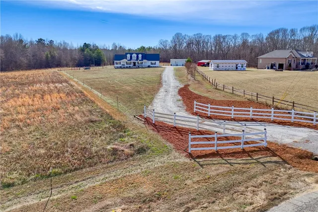 $650,000 | 620 George Sutherland Road, Williamston, SC 29697