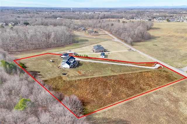 $650,000 | 620 George Sutherland Road, Williamston, SC 29697