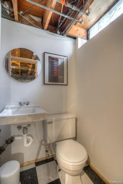 3604 West Webster Road Royal Oak, MI 48073 - Photo 17 of 17 q.jpg