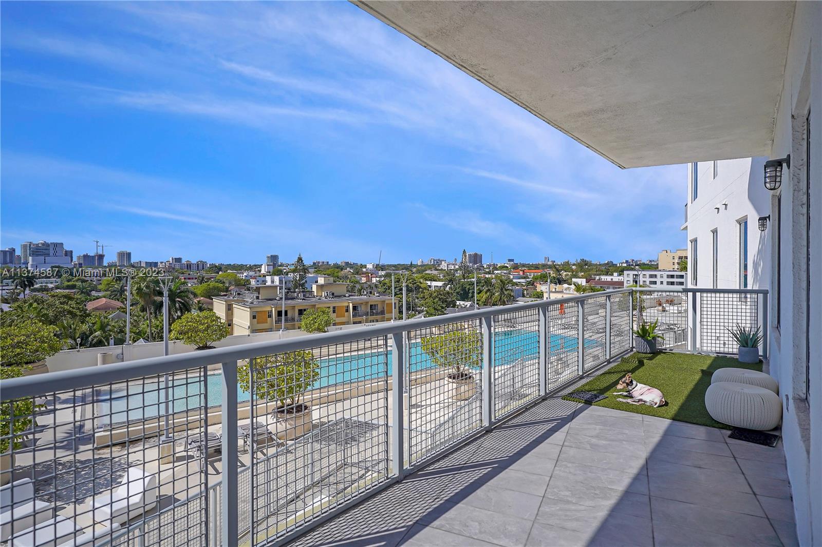 10 Southwest South River Drive, Unit 703 Miami, FL 33130 - Photo 20 of 47 a view of a balcony with city view