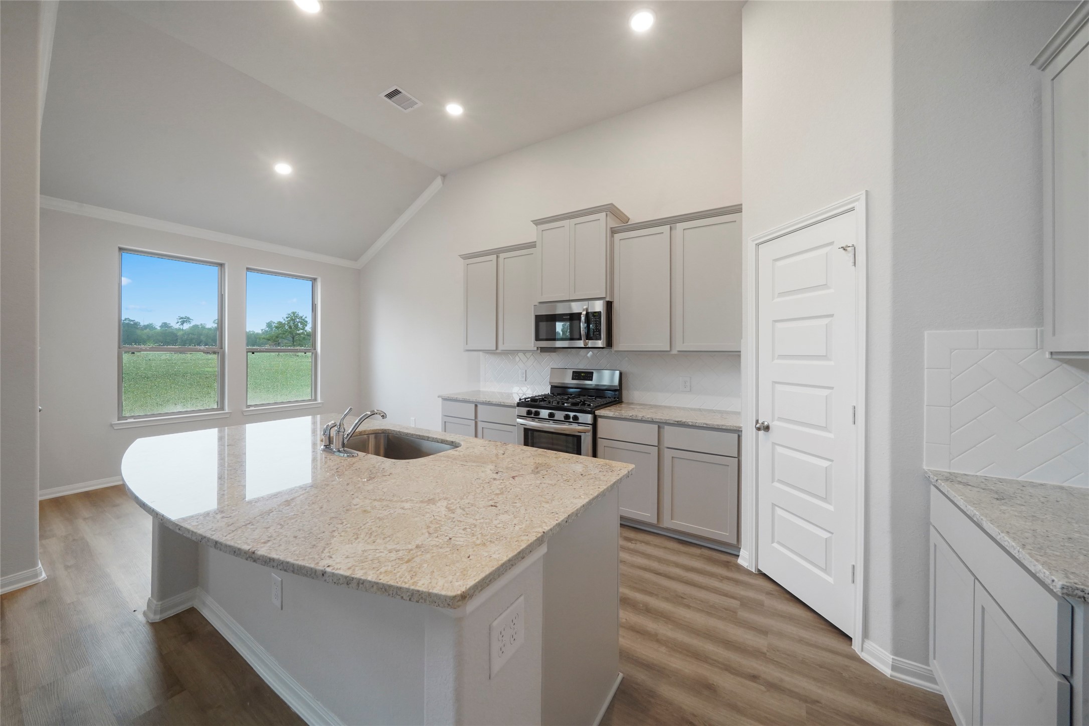681 Barton Place Drive Cleveland, TX 77327 - Photo 9 of 22 Representative photo. Not actual home.