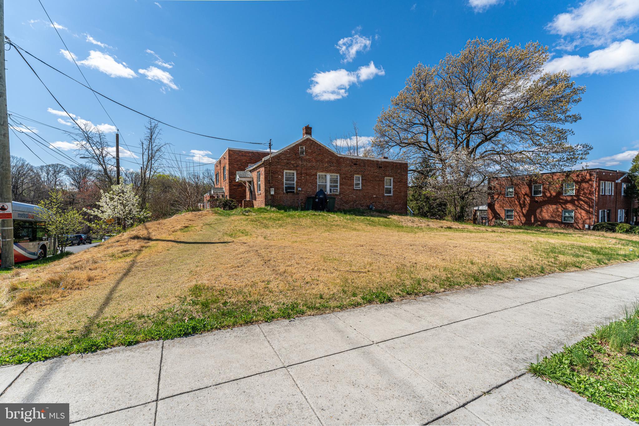 S Street Southeast Washington, DC 20020 - Photo 5 of 14 Side-to-front view