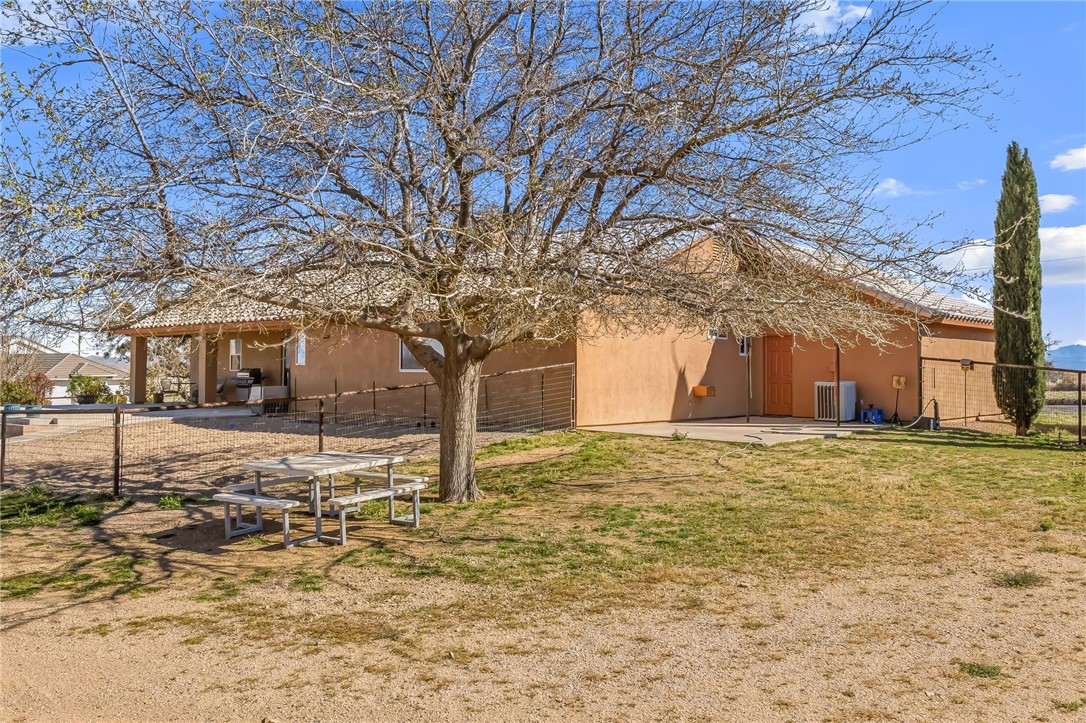 2205 East Cactus Wren Road Kingman, AZ 86409 - Photo 40 of 68 Yard