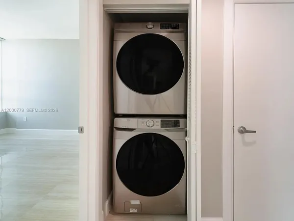 $4,950 | Plaza on Brickell, Miami, FL 33131